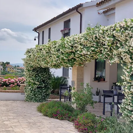 Villaggio Cristina * Monteodorisio