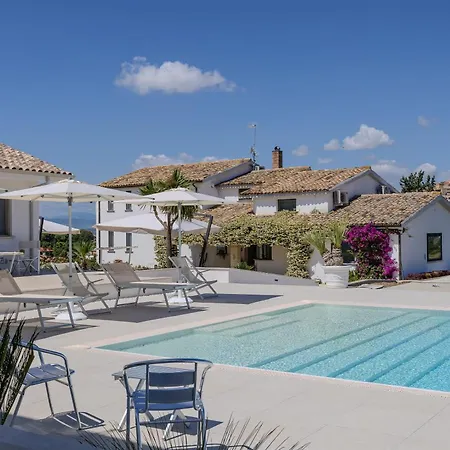 Alojamento de Acomodação e Pequeno-almoço Villaggio Cristina Monteodorisio