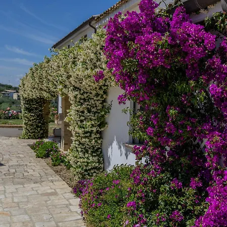 Villaggio Cristina Alojamento de Acomodação e Pequeno-almoço 4*
