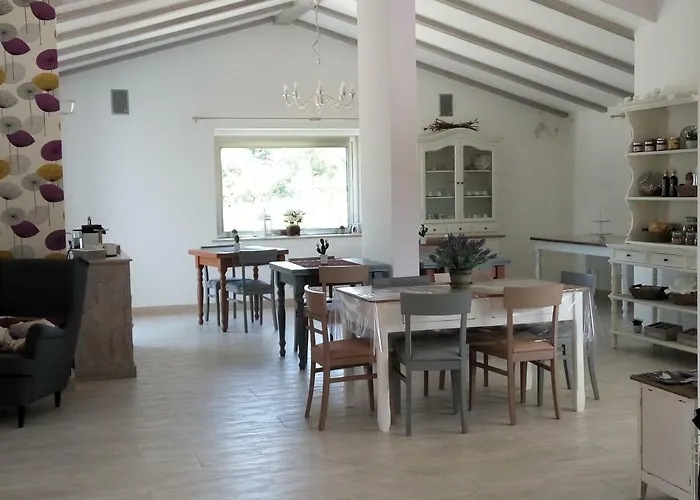 Villaggio Cristina Bed and Breakfast 4*